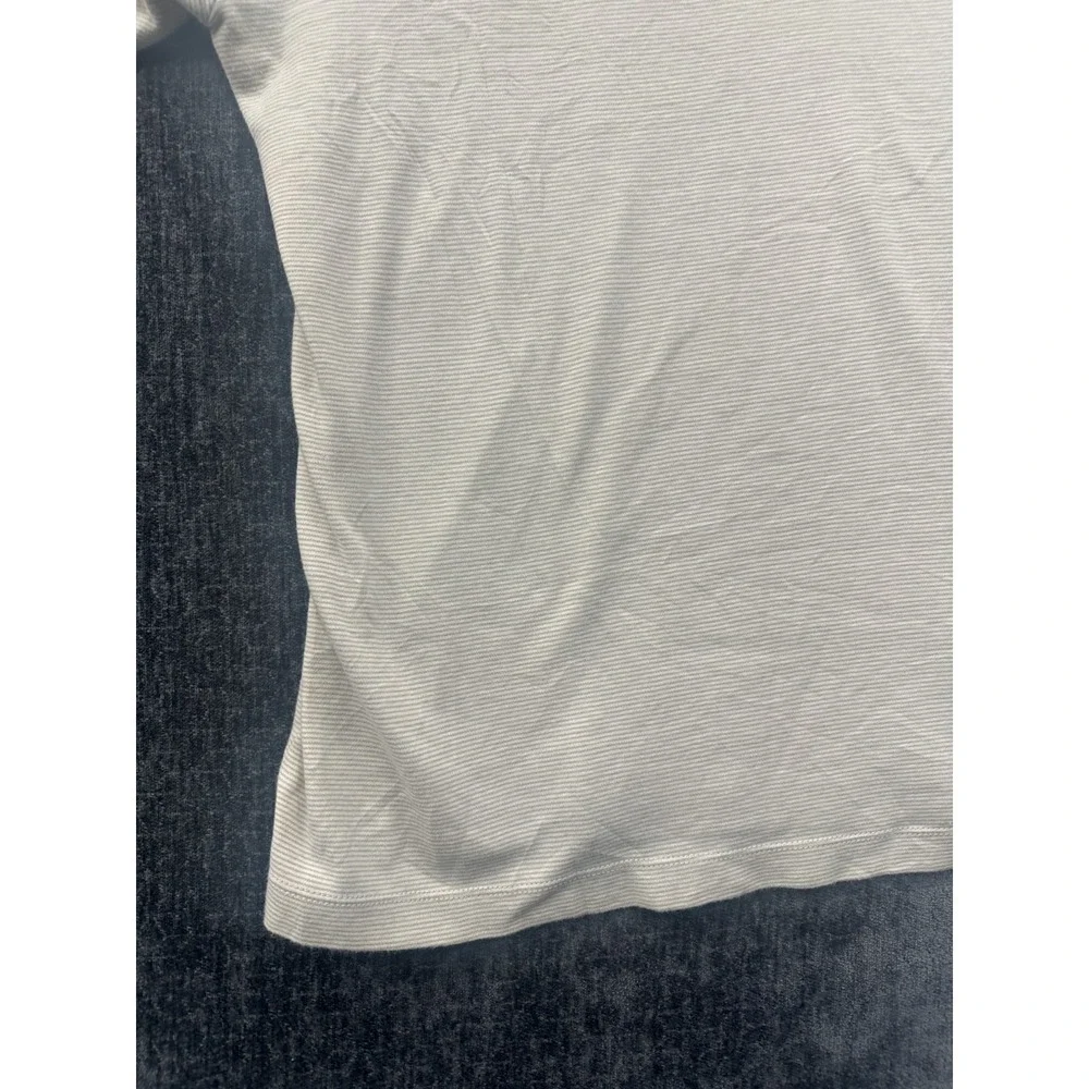 Banana Republic Luxe Touch Performance Tee Men Medium Beige 100% Cotton Crewneck
